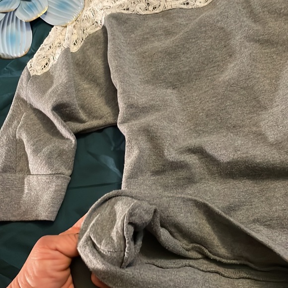 Sweater - Picture 3 of 3